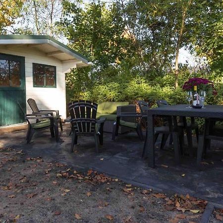 Вілла 6-Persoons Chalet In Voorthuizen Op De Veluwe Екстер'єр фото